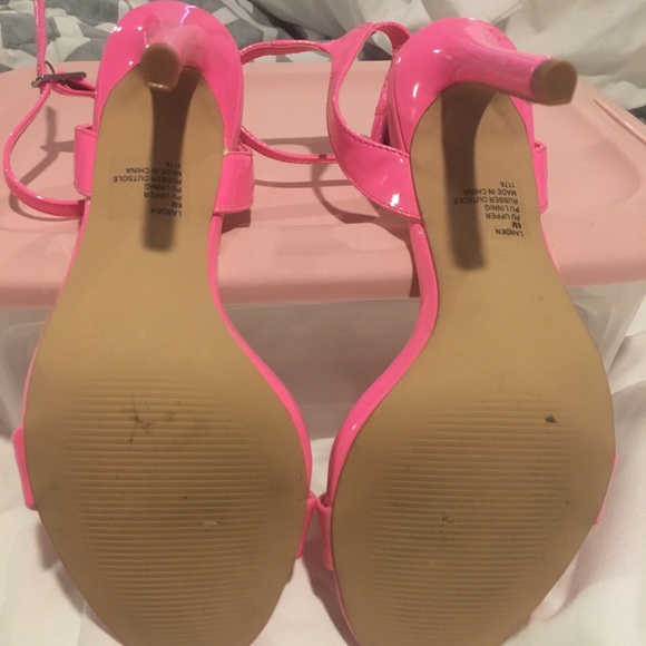 Bright Pink Steve Madden Heels - Picture 4 of 4